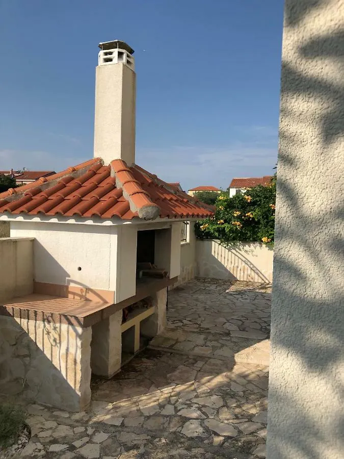 Villa Olive Grove Ferienhaus In Kroatien Direkt Am Meer Nahe Zadar Und Nin Privlaka  Privlaka (Zadar)