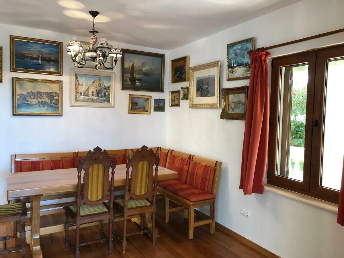 Villa Olive Grove Ferienhaus In Kroatien Direkt Am Meer Nahe Zadar Und Nin Privlaka