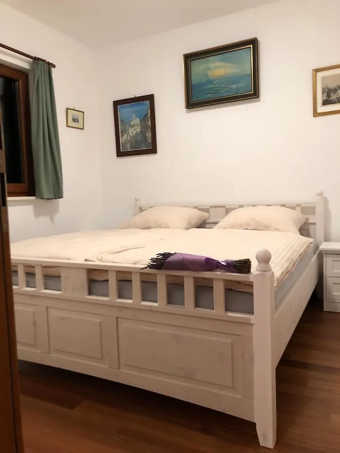 Villa Olive Grove Ferienhaus In Kroatien Direkt Am Meer Nahe Zadar Und Nin Privlaka  Croatia